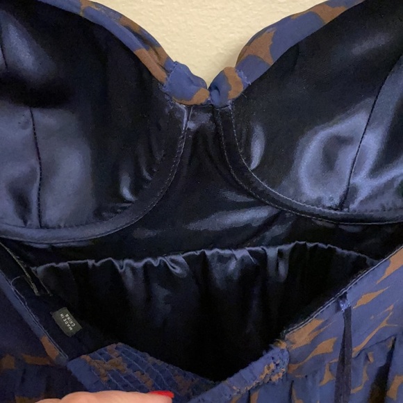 CAROLINE FORBES GUESS PALACE strapless dress. WORN ON VAMPIRE DIARIES S3 E1 Sz3 - Picture 8 of 14